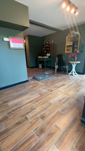 Primary Photo Of 308 S Ponce de Leon Blvd, Saint Augustine Freestanding For Lease