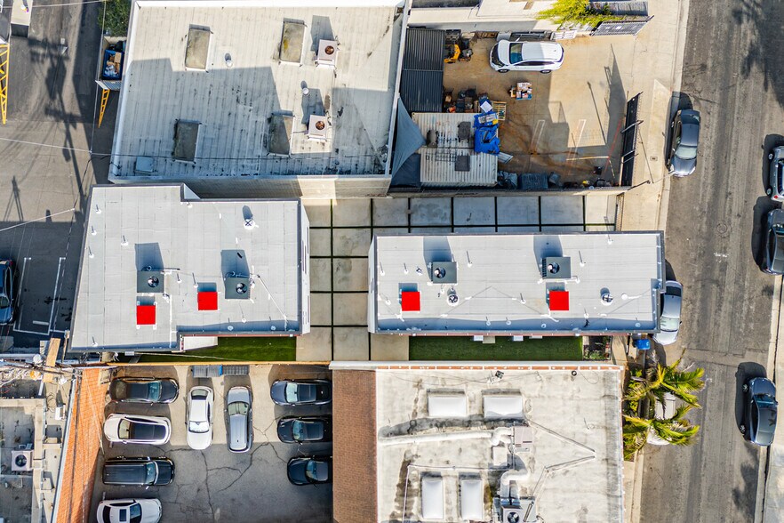 More Photos Of 13461 Beach Ave, Marina Del Rey Multifamily For Sale