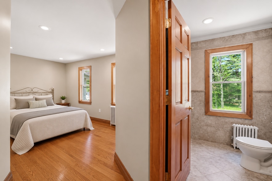 More Photos Of 1015 PA-390, Greentown Specialty For Sale