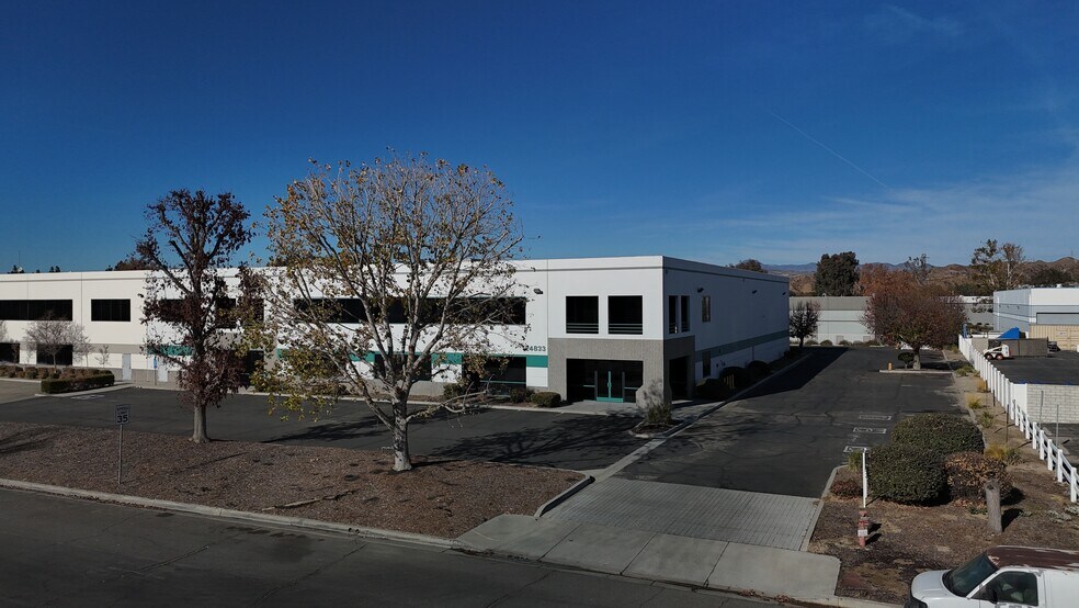 Primary Photo Of 24833 Anza Dr, Valencia Warehouse For Lease