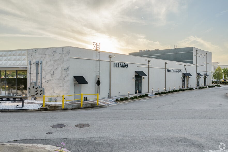 More Photos Of 4907 Big Island Dr, Jacksonville General Retail For Lease