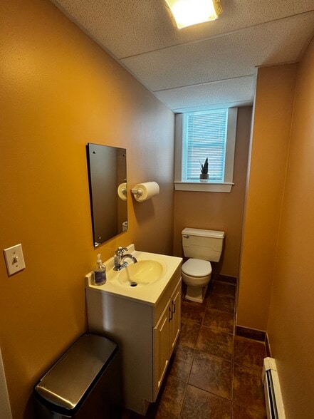 More Photos Of 50 Adams St, Newtonville Office For Sale