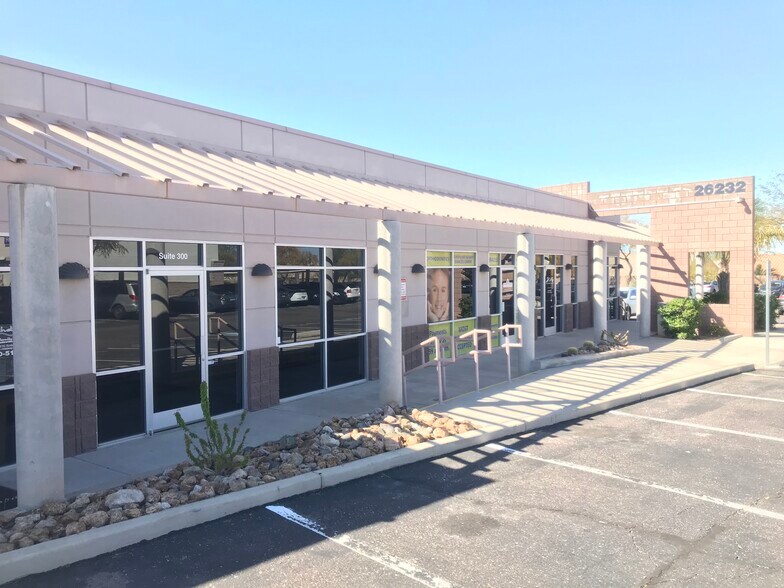 More Photos Of 26224 N Tatum Blvd, Phoenix Medical For Lease