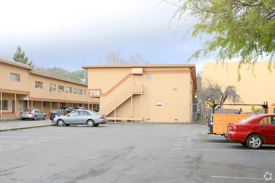 More Photos Of 710-714 C St, San Rafael Office For Lease