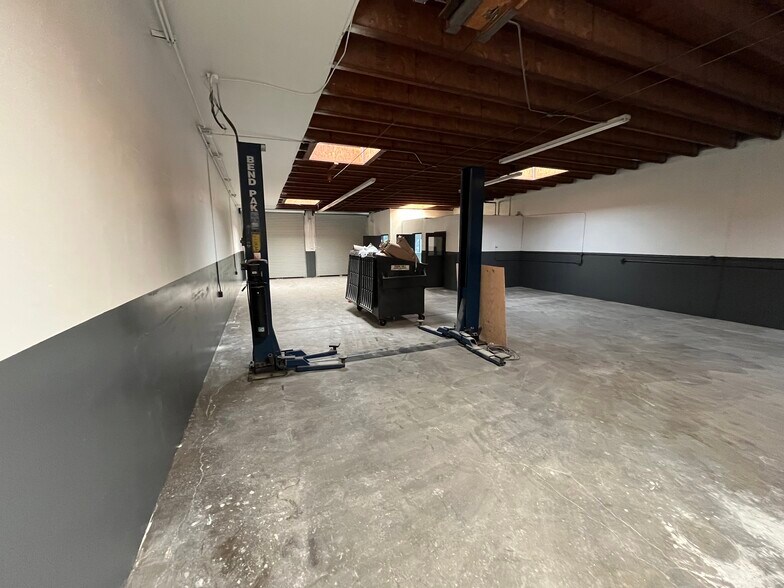 More Photos Of 8724-8728 8th St, Rancho Cucamonga Unknown For Lease