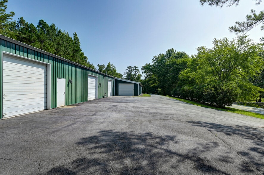More Photos Of 1901 Hollingshed Rd, Irmo Warehouse For Sale