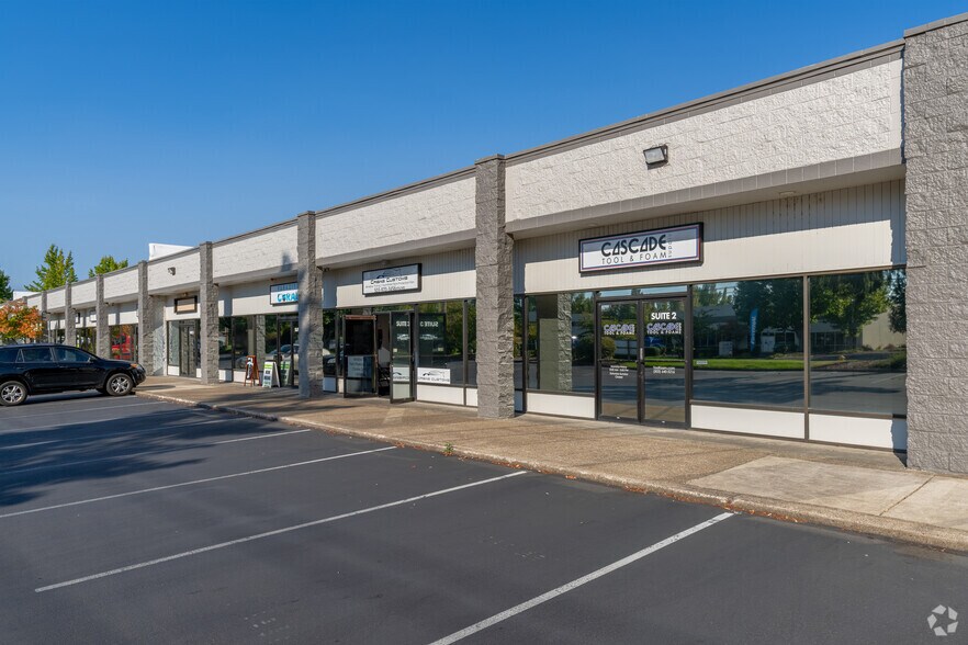 More Photos Of 1960 NE 25th Ave, Hillsboro Distribution For Lease