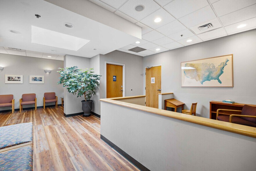 More Photos Of 205 Sage Rd, Chapel Hill Medical For Lease