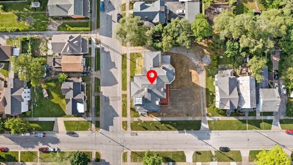 More Photos Of 403 E Adams St, Sandusky Hospitality For Sale