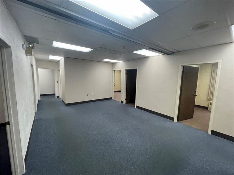 More Photos Of 8650 Babcock Blvd, Pittsburgh Office For Lease