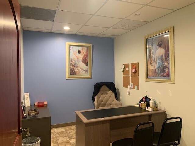 More Photos Of 1141 N Brand Blvd, Glendale Medical For Lease