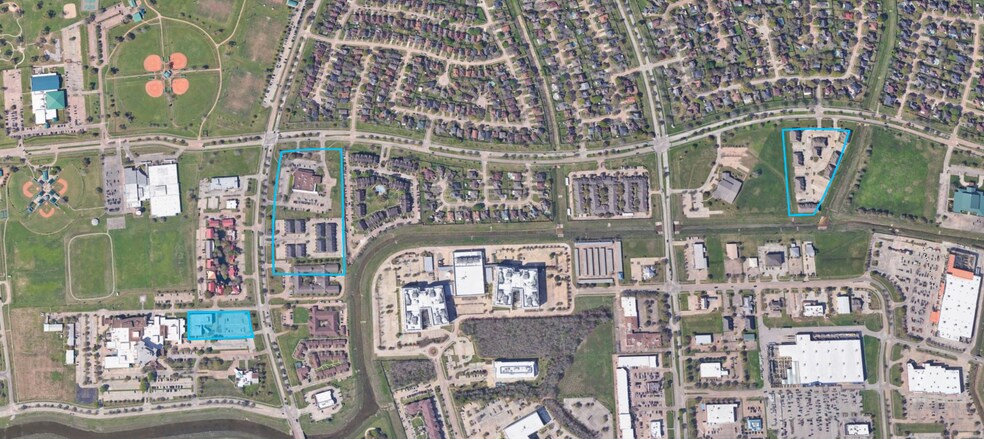 More Photos Of 201 Oak Dr S, Lake Jackson Office For Sale