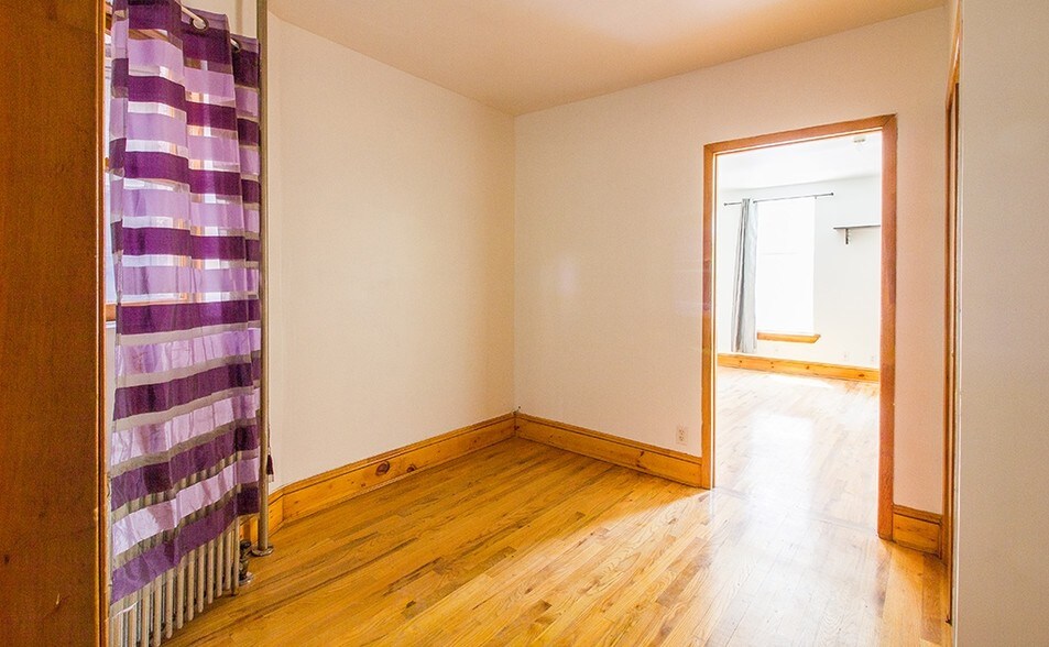 More Photos Of 435 Dekalb Ave, Brooklyn Apartments For Sale