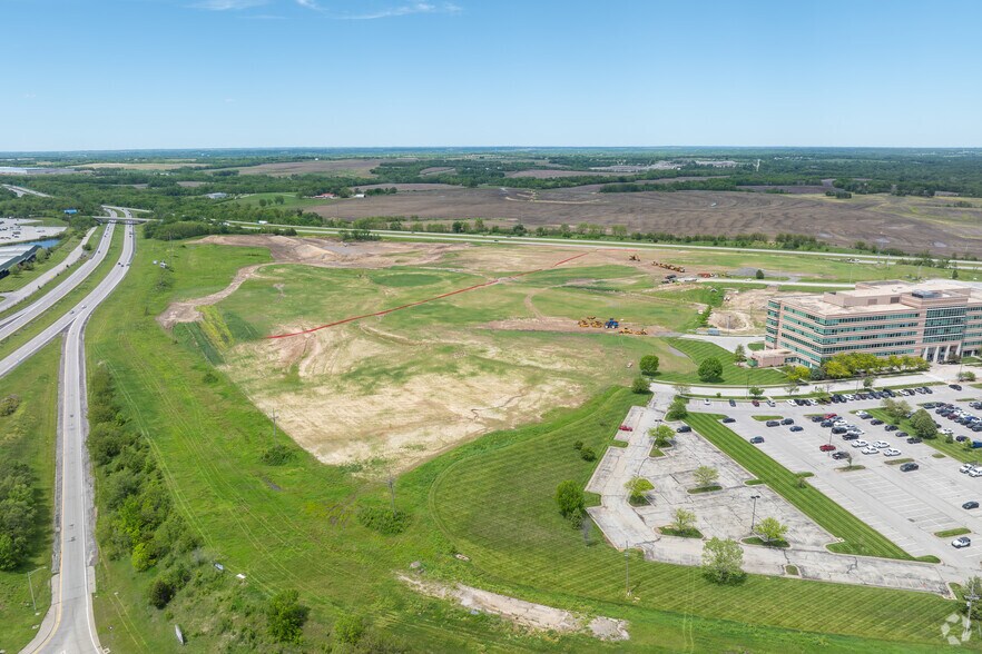 More Photos Of I-29 Hwy, Kansas City Land For Sale
