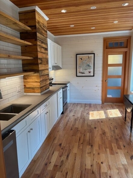 More Photos Of 80 Wilson St, Portland Apartments For Sale