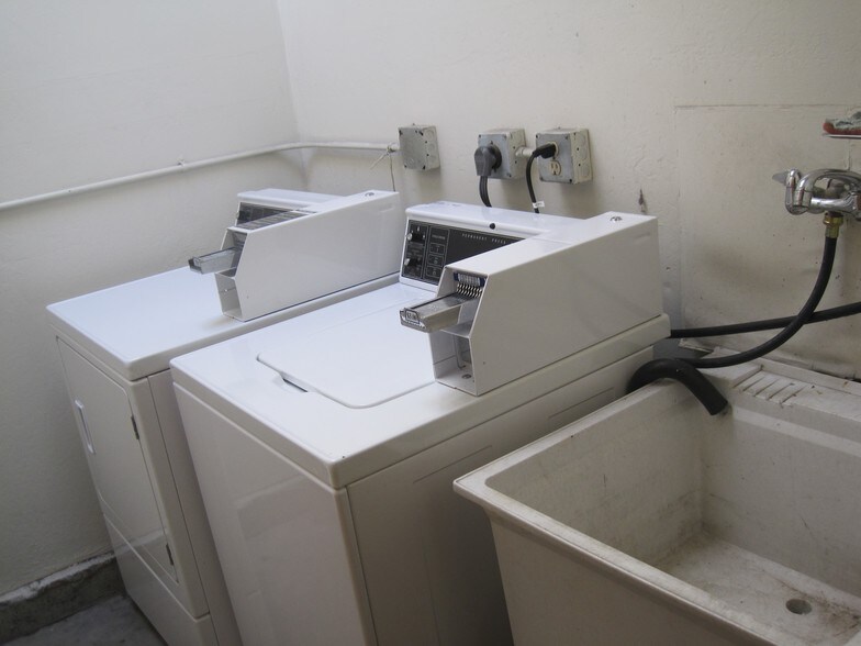 More Photos Of 2832-2840 San Bruno Ave, San Francisco Apartments For Sale