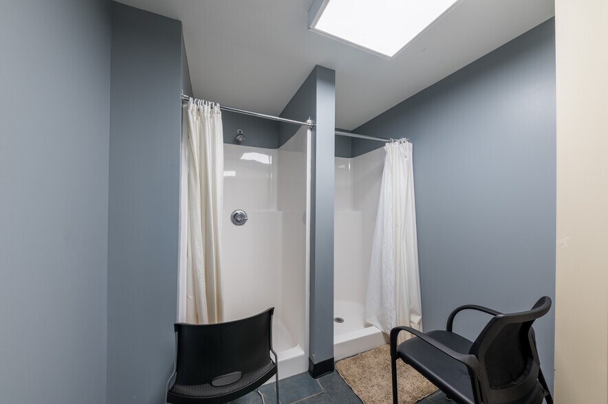 More Photos Of 900 Fairmont Rd, Morgantown Office For Sale