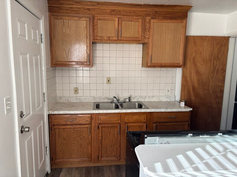 More Photos Of 20801 Plymouth Rd, Detroit Apartments For Sale
