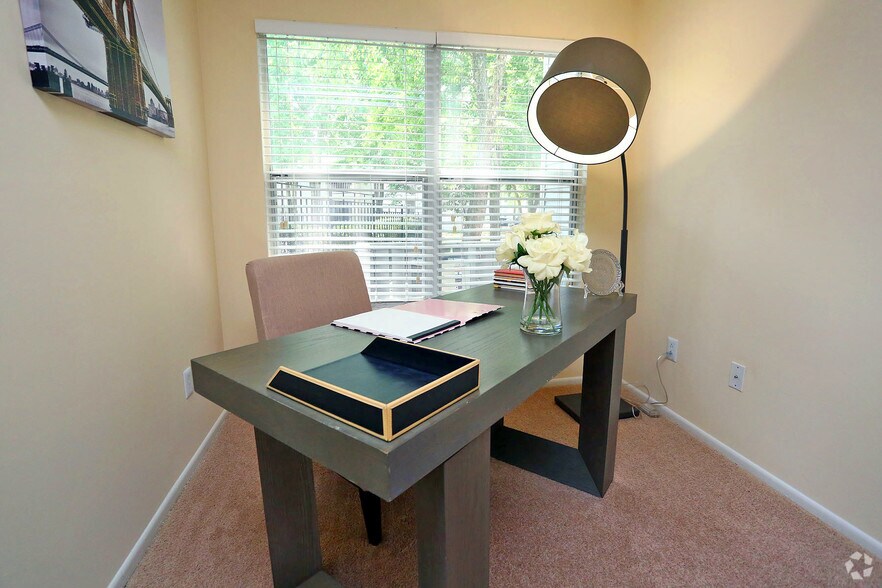 More Photos Of 3001 Reflections Way, Virginia Beach Apartments For Sale