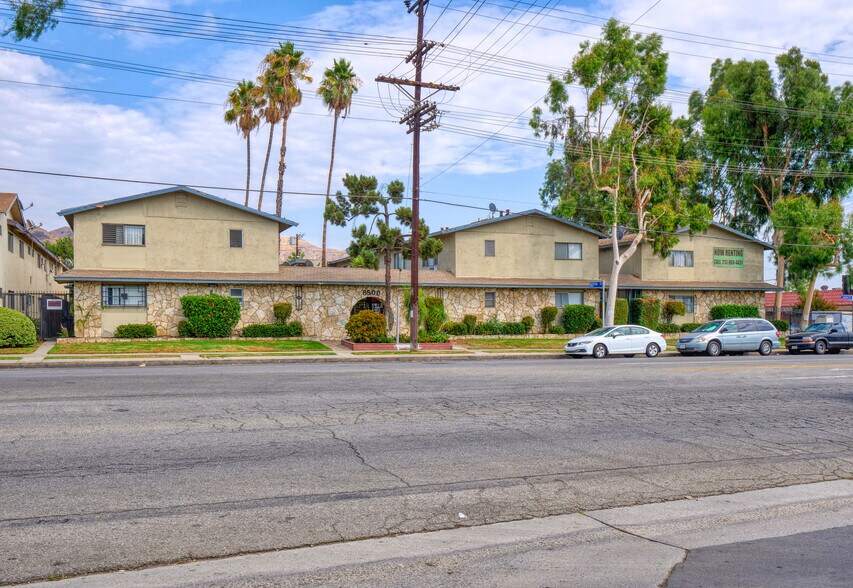 Primary Photo Of 8500 Sunland Blvd, Sun Valley Apartments For Sale