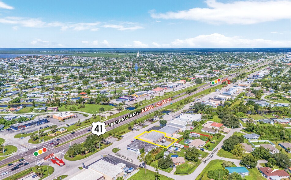 More Photos Of 3880 Tamiami Trl, Port Charlotte Freestanding For Sale