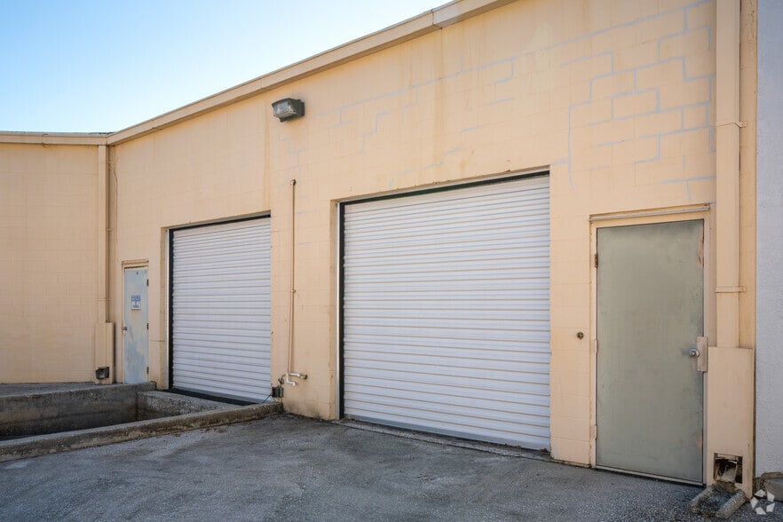 More Photos Of 4801 George Rd, Tampa Unknown For Lease