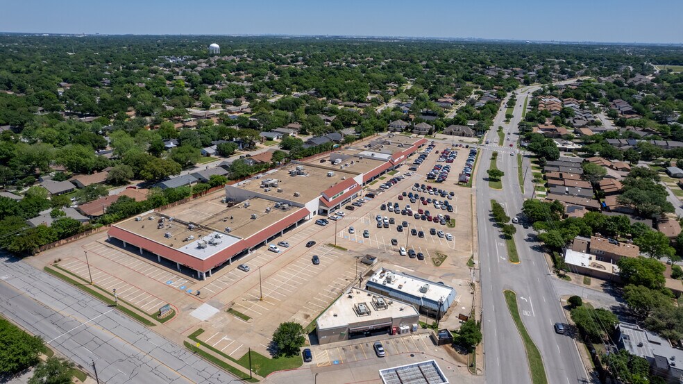 More Photos Of 601-735 Harwood Rd, Bedford Unknown For Lease