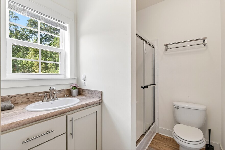 More Photos Of 8026 Buck Creek Rd, Marion Apartments For Sale
