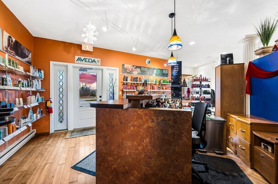More Photos Of 7828 Highway 42, Egg Harbor Storefront For Sale