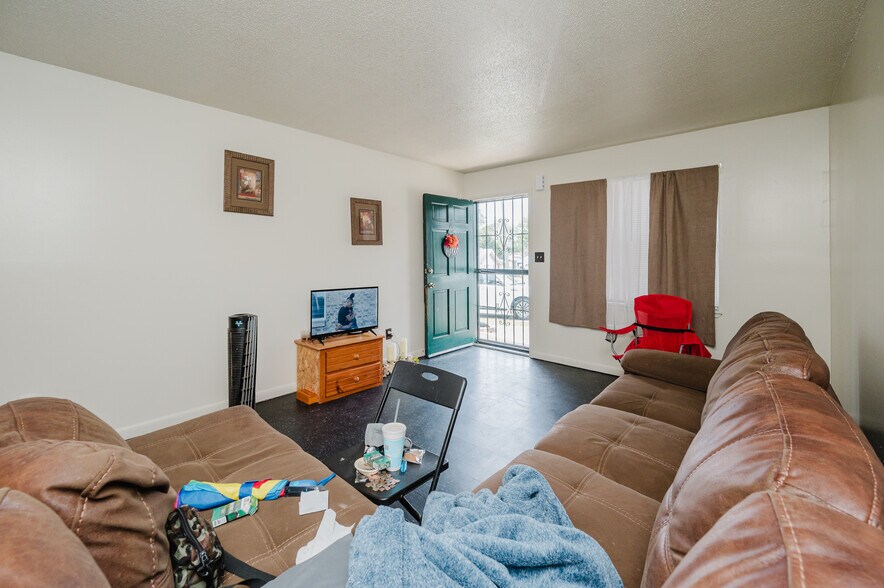 More Photos Of , Birmingham Multifamily For Sale