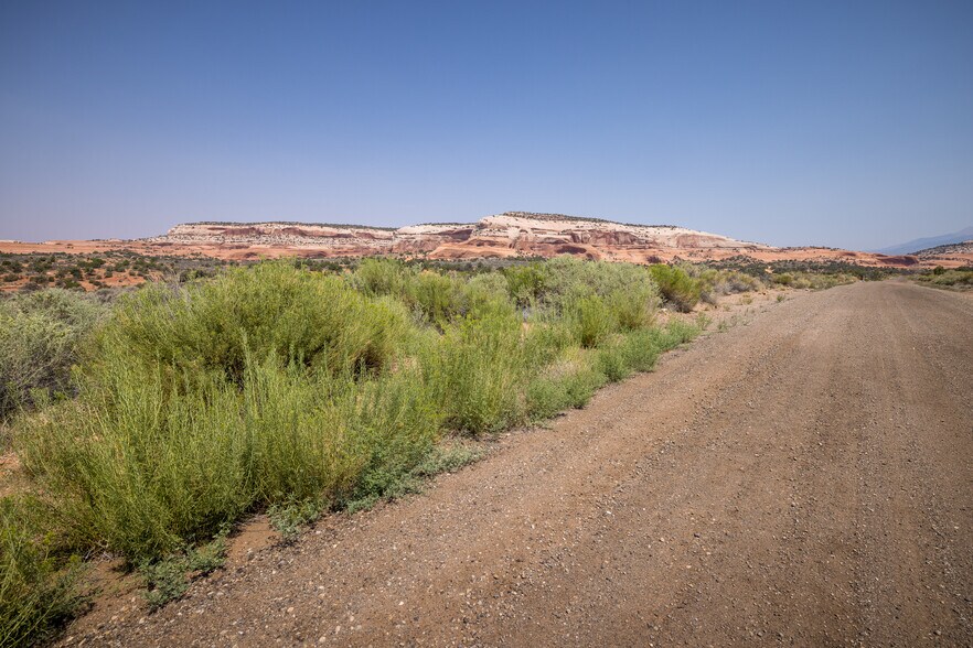 More Photos Of 366 S Joe Wilson Dr, La Sal Land For Sale