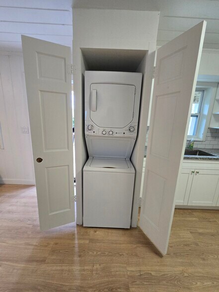 More Photos Of 4000 Greenwood Ave, West Palm Beach Multifamily For Sale