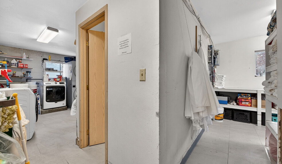 More Photos Of 102 E Greenwood St, Enterprise Hotel For Sale