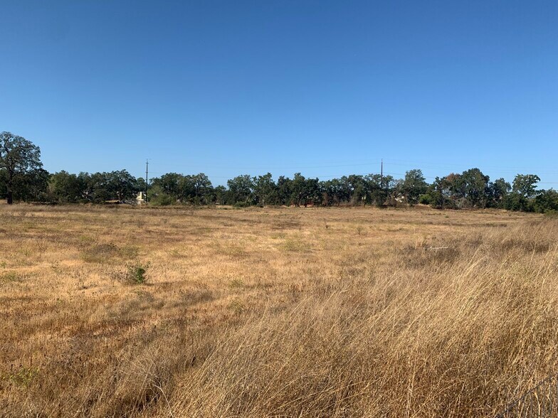 More Photos Of 900 Mitchell Ln, Windsor Land For Sale