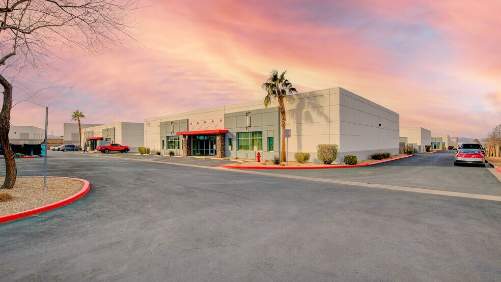 More Photos Of 110 Corporate Park Dr, Henderson Warehouse For Lease