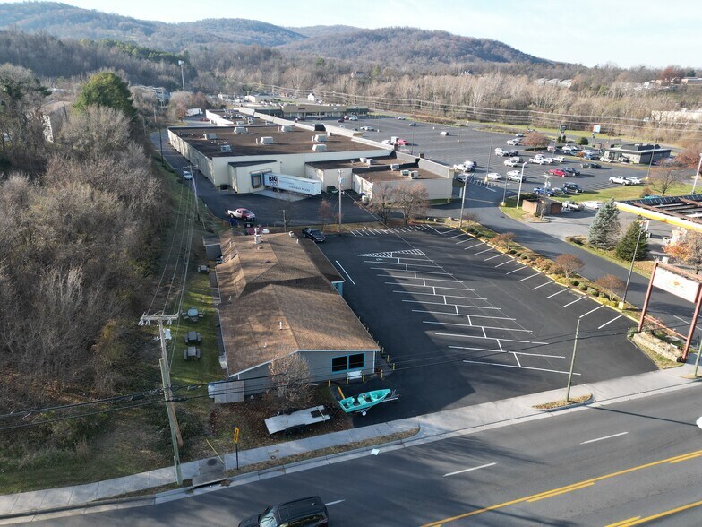 More Photos Of 865 John Marshall Hwy, Front Royal Restaurant For Sale