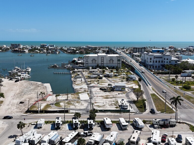 More Photos Of 1100 Main St, Fort Myers Beach Land For Sale