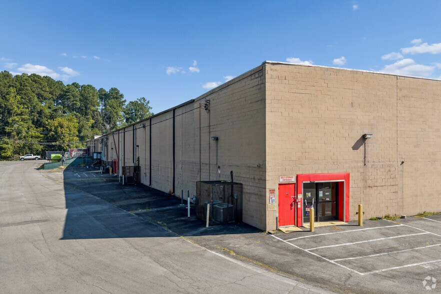 More Photos Of 3349-3365 Martha Berry Hwy NW, Rome Storefront For Sale
