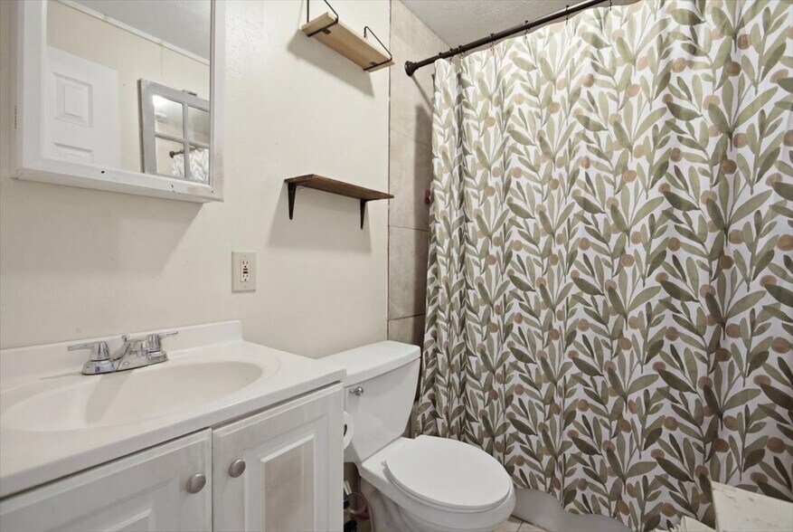 More Photos Of 349 N Market St, Wailuku Apartments For Sale
