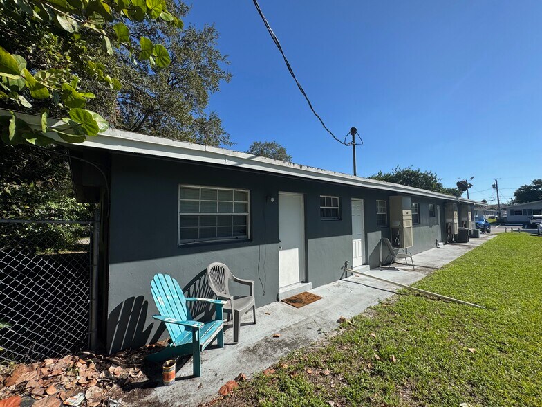More Photos Of 353 SW 19th Ave, Fort Lauderdale Multifamily For Sale