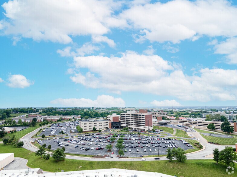 More Photos Of 12255 DePaul Dr, Bridgeton Medical For Lease