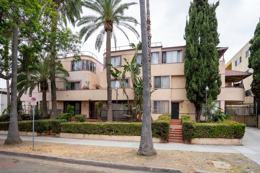 More Photos Of 1125 S Westmoreland Ave, Los Angeles Apartments For Sale