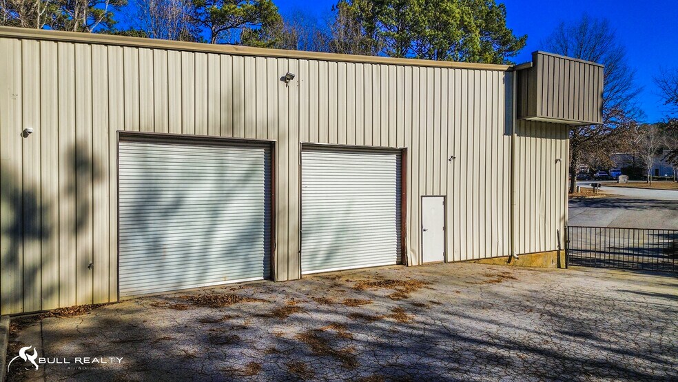 More Photos Of 155 Tober Trl, Fayetteville Warehouse For Lease