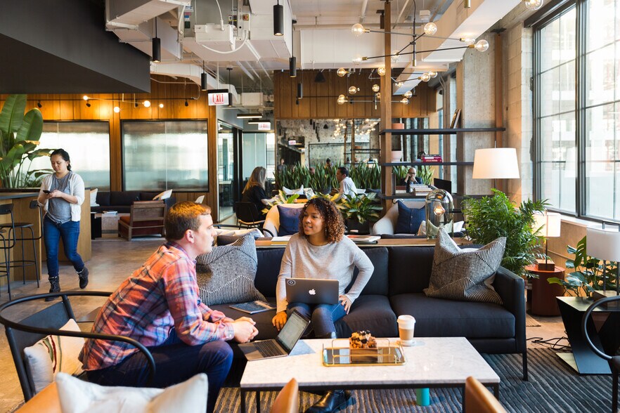 More Photos Of 231 S LaSalle St, Chicago Office For Lease