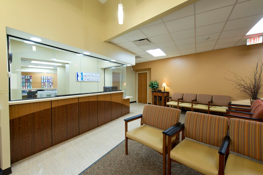 More Photos Of 315 Fort Williams St, Sylacauga Medical For Lease