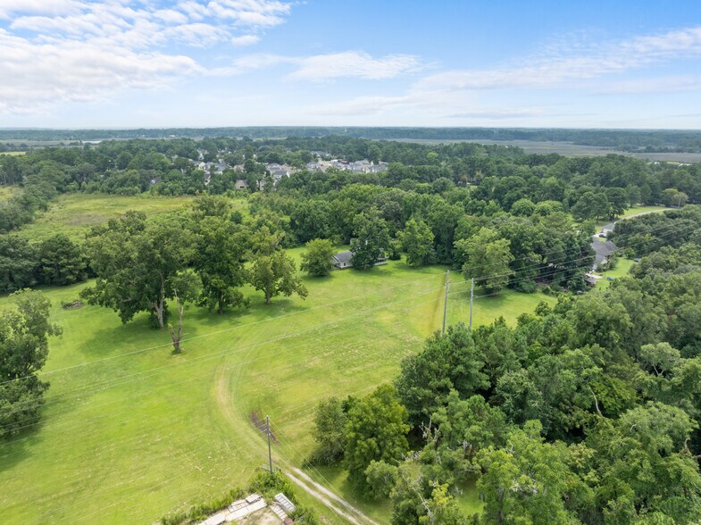 More Photos Of 5757 Ogeechee Rd, Savannah Flex For Lease