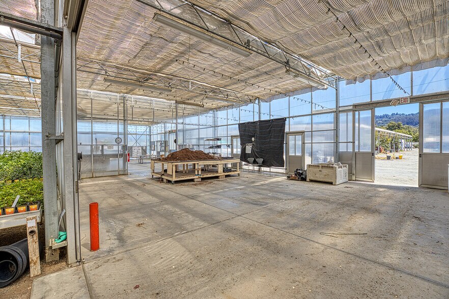 More Photos Of 400 Casserly Rd, Watsonville Land For Lease