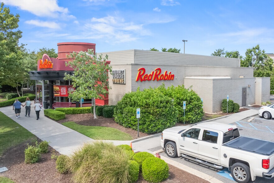 More Photos Of 1024 N Eden Way, Chesapeake Restaurant For Sale