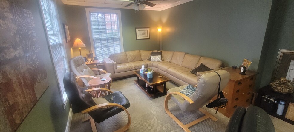 More Photos Of 1936 N Druid Hills Rd NE, Atlanta Medical For Sale