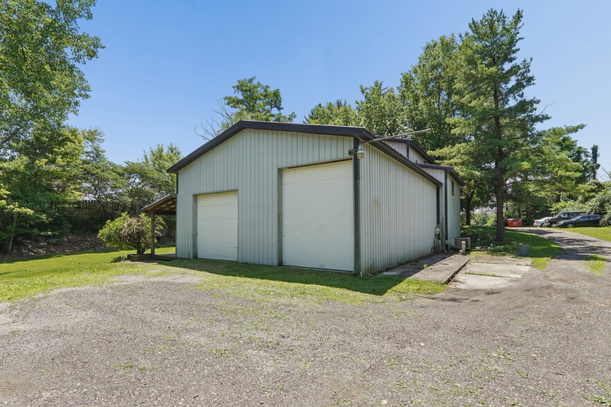 More Photos Of 8450 E Main St, Reynoldsburg Flex For Sale